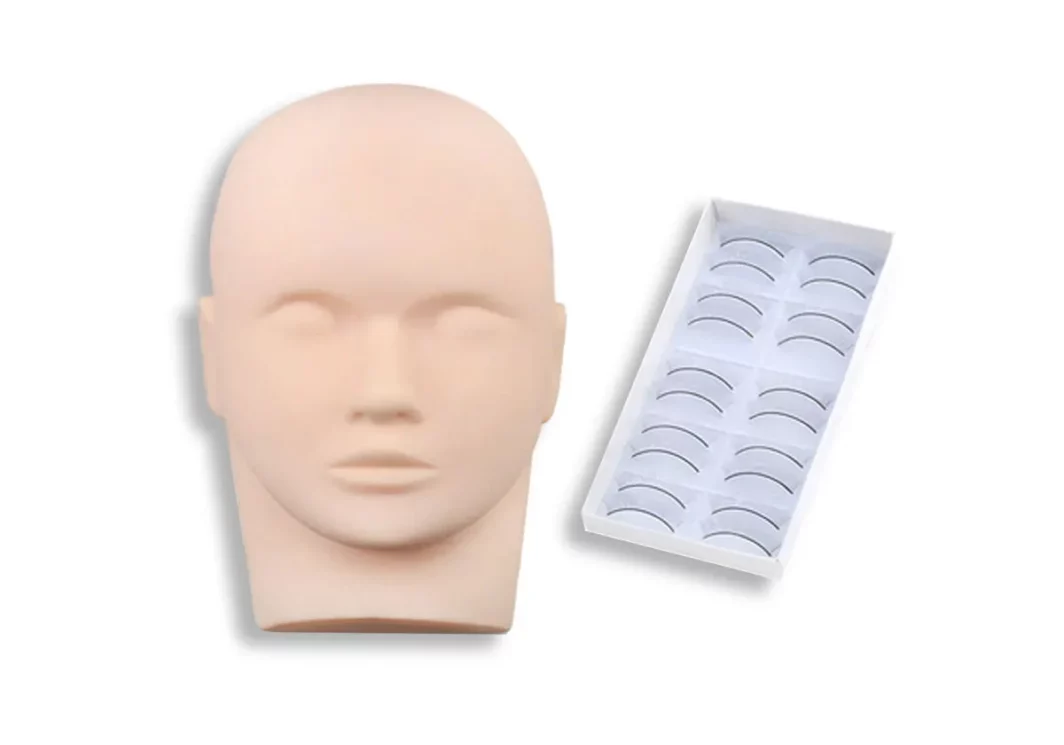 Übungskopf mit 10 paar Wimpern